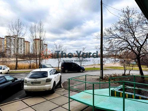 квартира по адресу Ревуцкого ул., 4