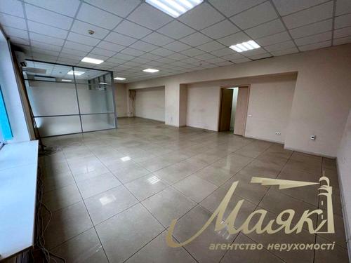 комерційна за адресою Новокостянтинівська вул., 1-В