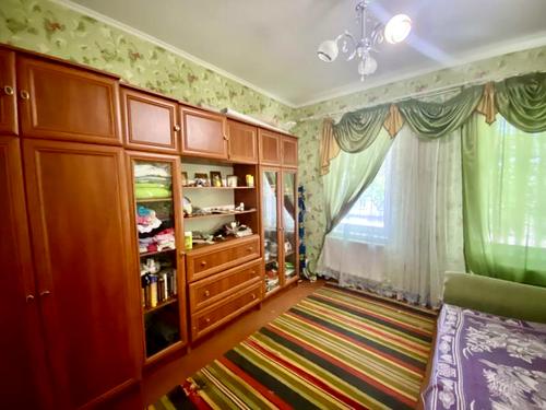 будинок за адресою Героїв УПА вул. (Камчатська), 57