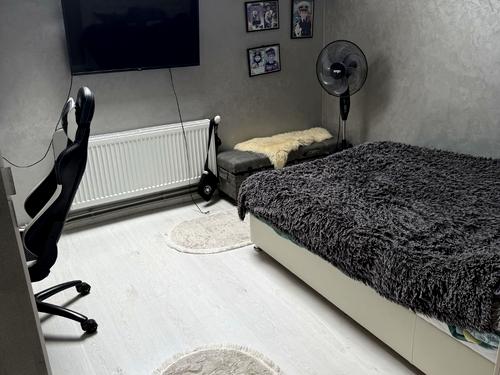квартира за адресою Золотиста вул., 12