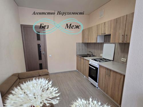 квартира за адресою Братська вул., 12