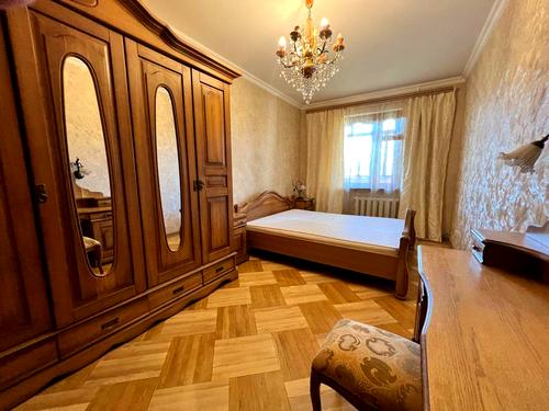 квартира по адресу Николая Ушакова ул., 20-А
