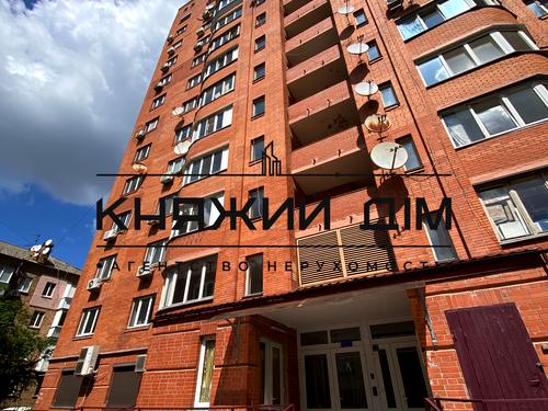 квартира за адресою Науки просп., 62-А
