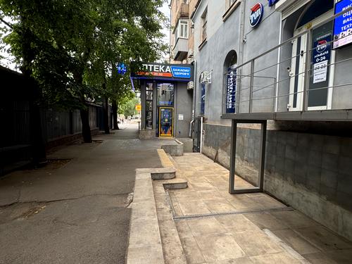 комерційна за адресою Поштовий просп. (Карла Маркса), 48