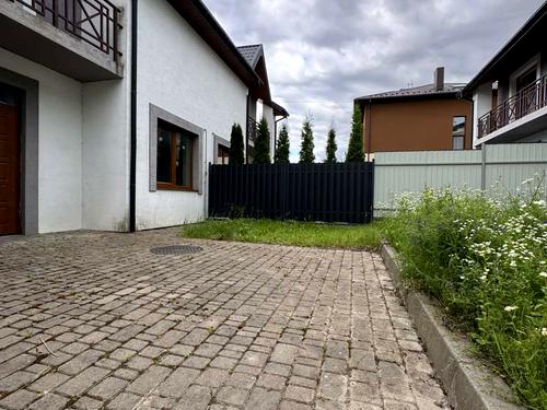 будинок за адресою Леся Курбаса вул., 34А