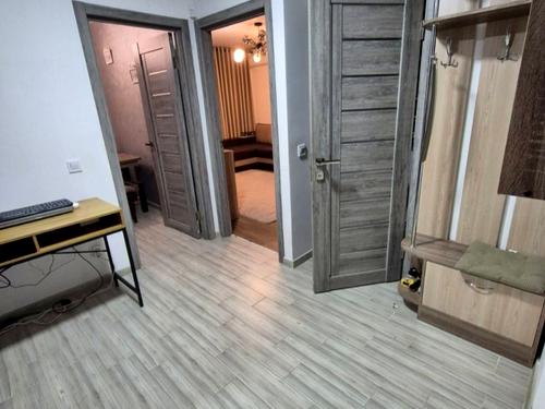 квартира за адресою Хіміків, 28