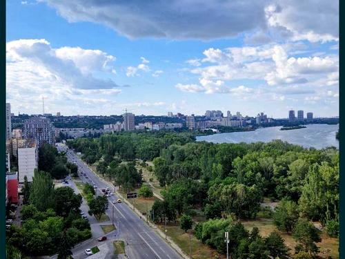 квартира по адресу Набережная Победы ул., 128