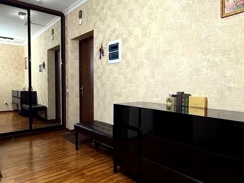 квартира за адресою Сім'ї Кульженків вул. (Петра Дегтяренка), 33
