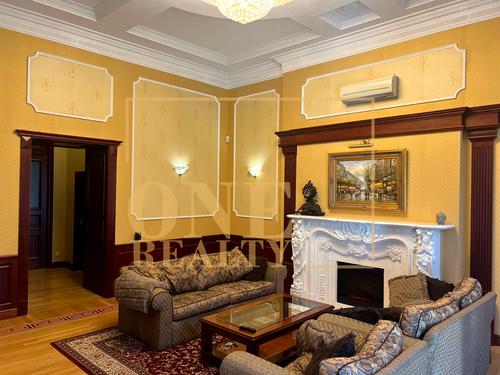 квартира за адресою Заньковецької вул., 7