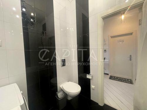 квартира за адресою Шота Руставелі вул., 44