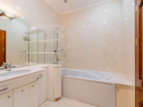 квартира за адресою Рейтарська вул., 26/14