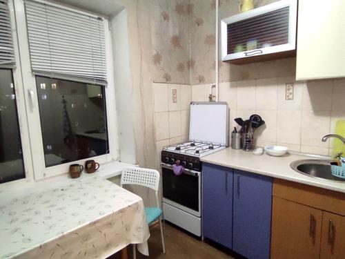 квартира за адресою Гната Юри вул., 1