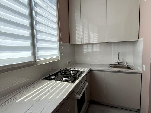 квартира за адресою Довженка, 57