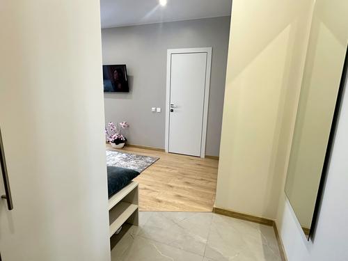 квартира за адресою Дніпровська набережна вул., 17