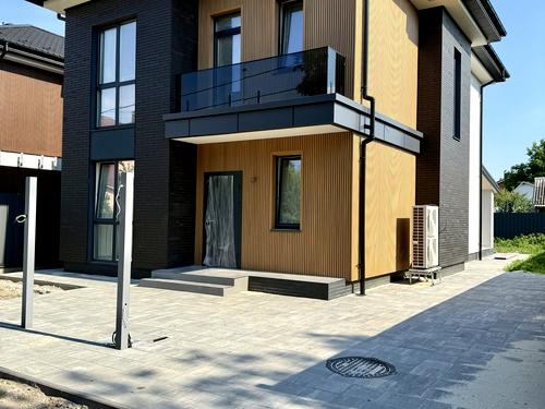 будинок за адресою Київ, 49-та Садова вул., 9