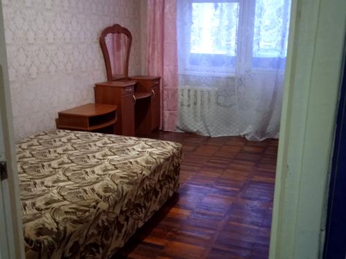 квартира за адресою Будівельників бульв., 8