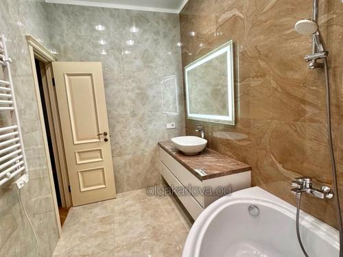 квартира за адресою Перлинна вул., 3
