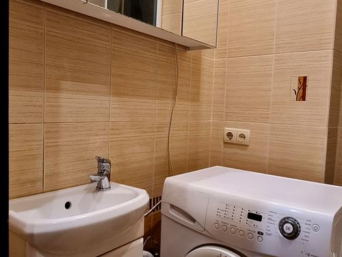 квартира за адресою Голосіївський просп. (40-річчя Жовтня), 48