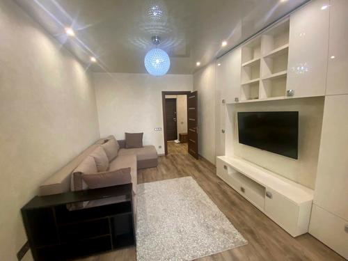 квартира за адресою Анни Ахматової вул., 22