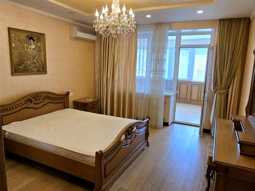 квартира за адресою Лазурна вул., 5 к11