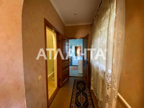 будинок за адресою Анни Ахматової вул.