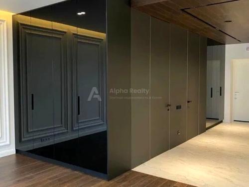 комерційна за адресою Кловський узвіз, 7a