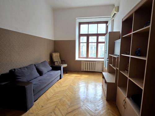 квартира за адресою Січових стрільців, 12