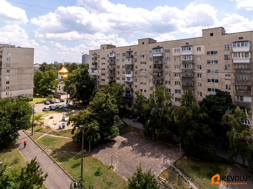 квартира за адресою Юрія Литвинського вул. (Російська), 82-А