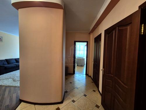 квартира по адресу Вячеслава Черновола ул., 20