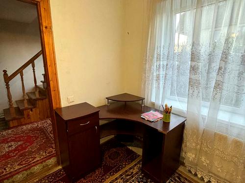 будинок за адресою Озерна, 4
