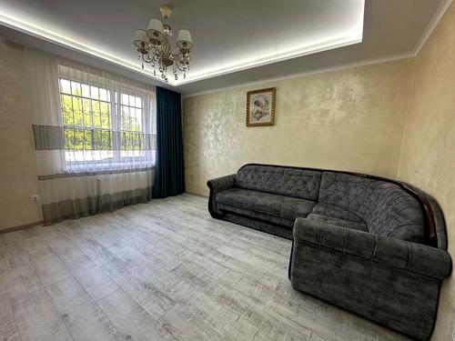 квартира за адресою Роксоляни вул., 43г