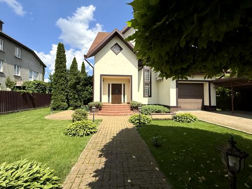 будинок за адресою Євгена Гребінки, 36