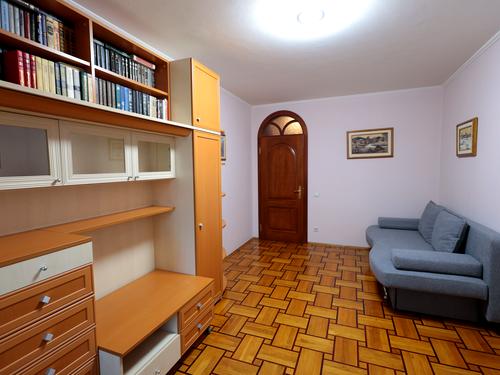 квартира по адресу Бориса Гмыри ул., 1/2