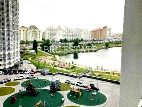 квартира за адресою Ревуцького вул., 44-Б