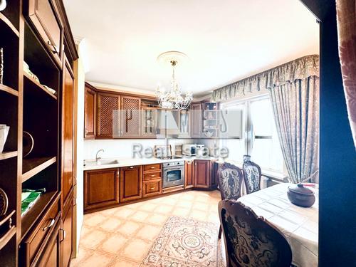 квартира за адресою Анни Ахматової вул., 28