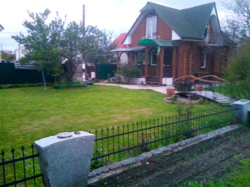дом по адресу Орхідейна, 1