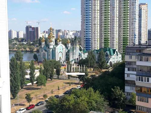 квартира за адресою Павла Тичини просп., 16/2