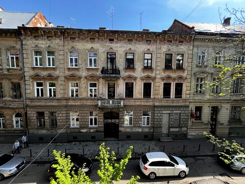 квартира за адресою Богдана Лепкого вул., 10