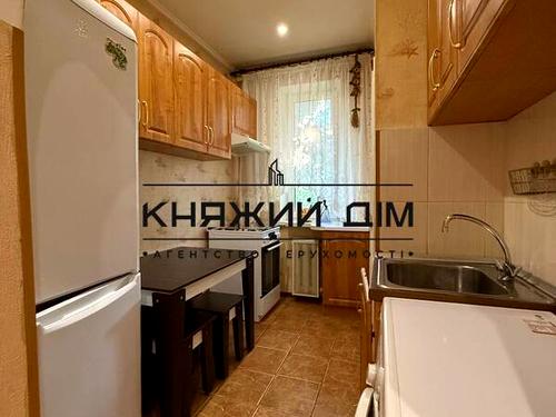 квартира за адресою Ушинського вул., 7