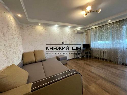 квартира по адресу Русановская набережная ул., 16