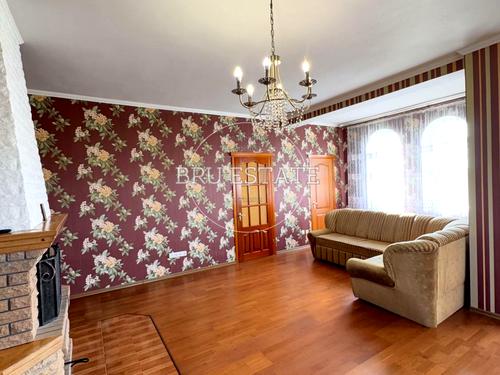 будинок за адресою Курчатова, 27