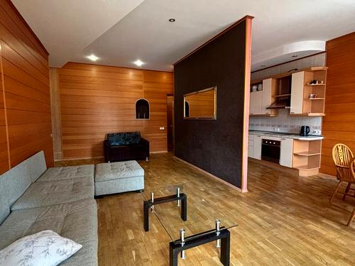 квартира за адресою Саксаганського вул., 32