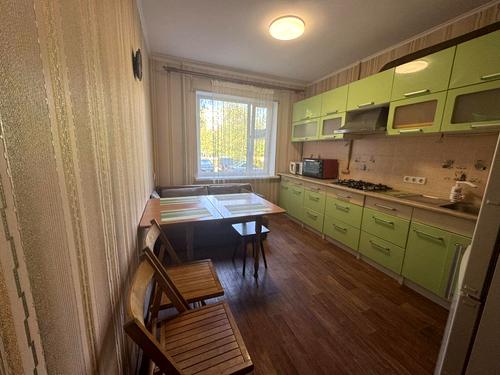квартира по адресу Героев просп., 21