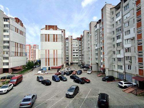 квартира за адресою Сергія Корольова вул., 10-А