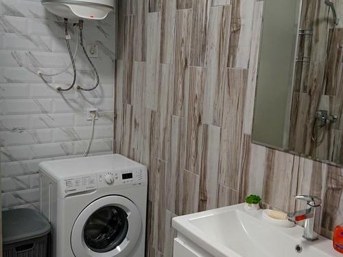квартира по адресу Метрологическая ул., 60