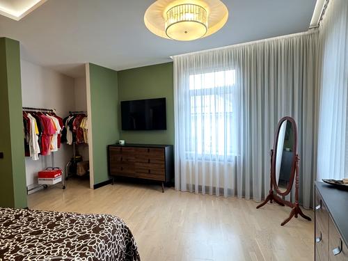 квартира за адресою Карпинця, 8