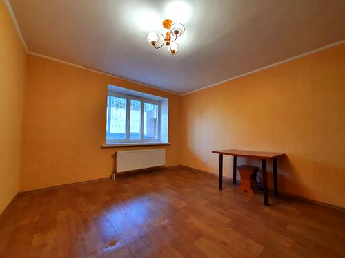квартира за адресою Нижньосироватська вул., 24