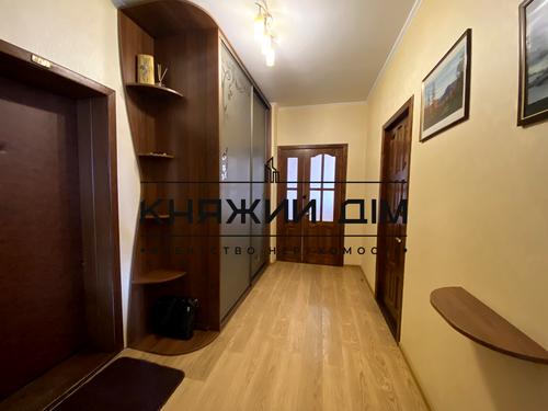 квартира за адресою Науки просп., 62-А