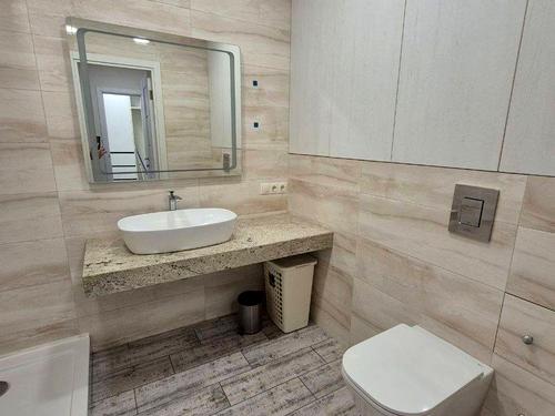 квартира за адресою Сімейна вул., 5