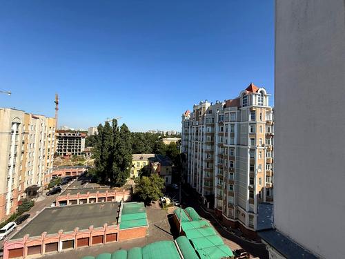 квартира по адресу Довженко ул., 6